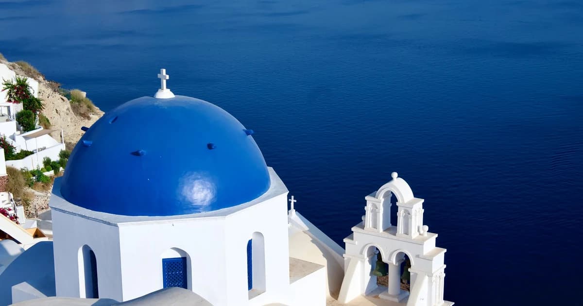 Best eSIM for Greece: Data Plans for Your Holiday and Island Hopping (2026)