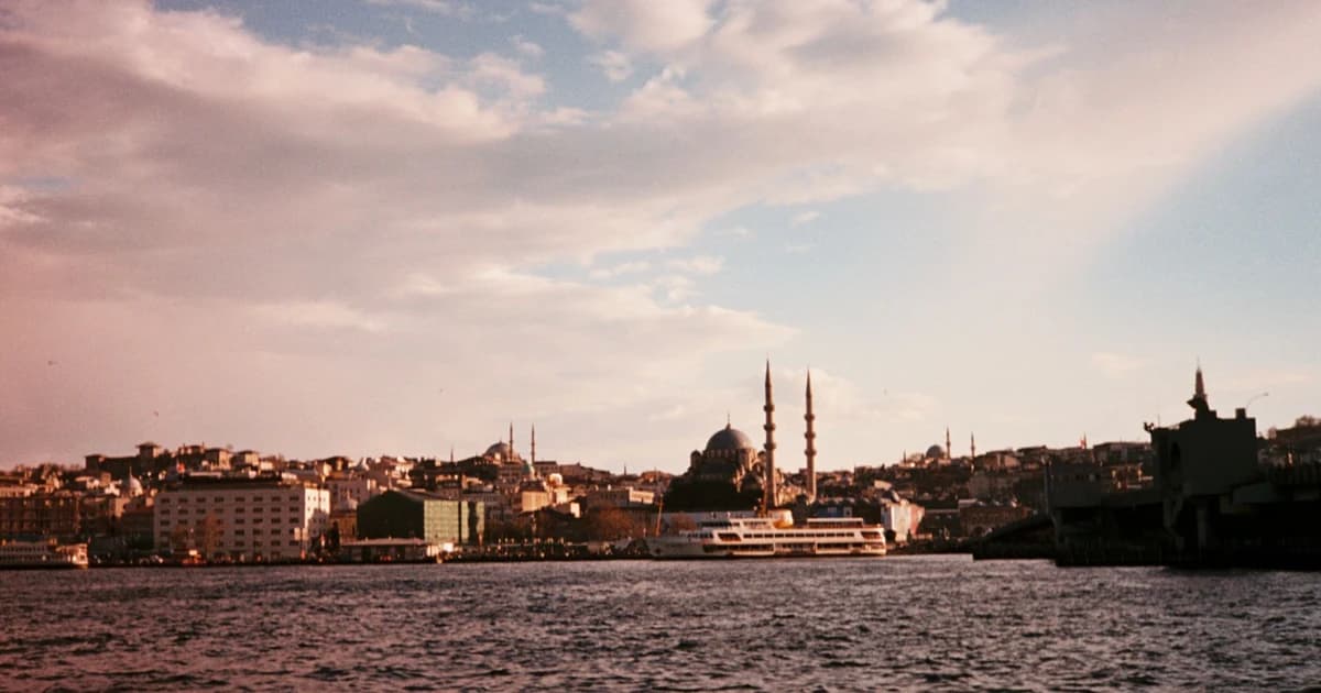 O Melhor eSIM para a Turquia: Cobertura e Planos de Internet (2026)