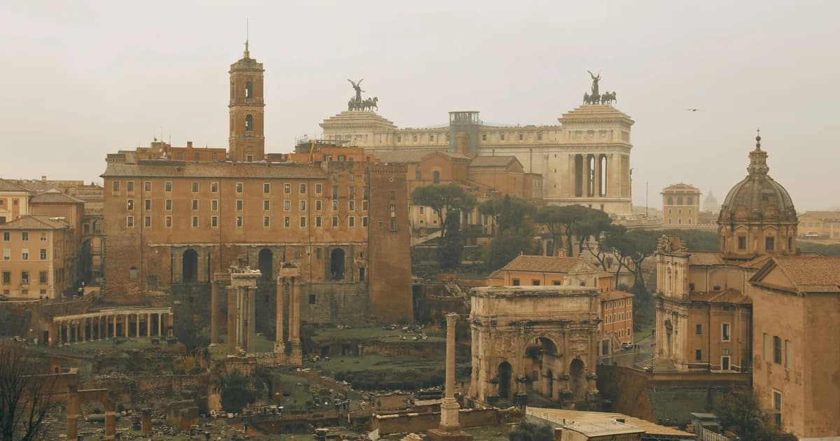 Migliore eSIM per l'Europa: Piani, Copertura & Tariffe a Confronto (2026)