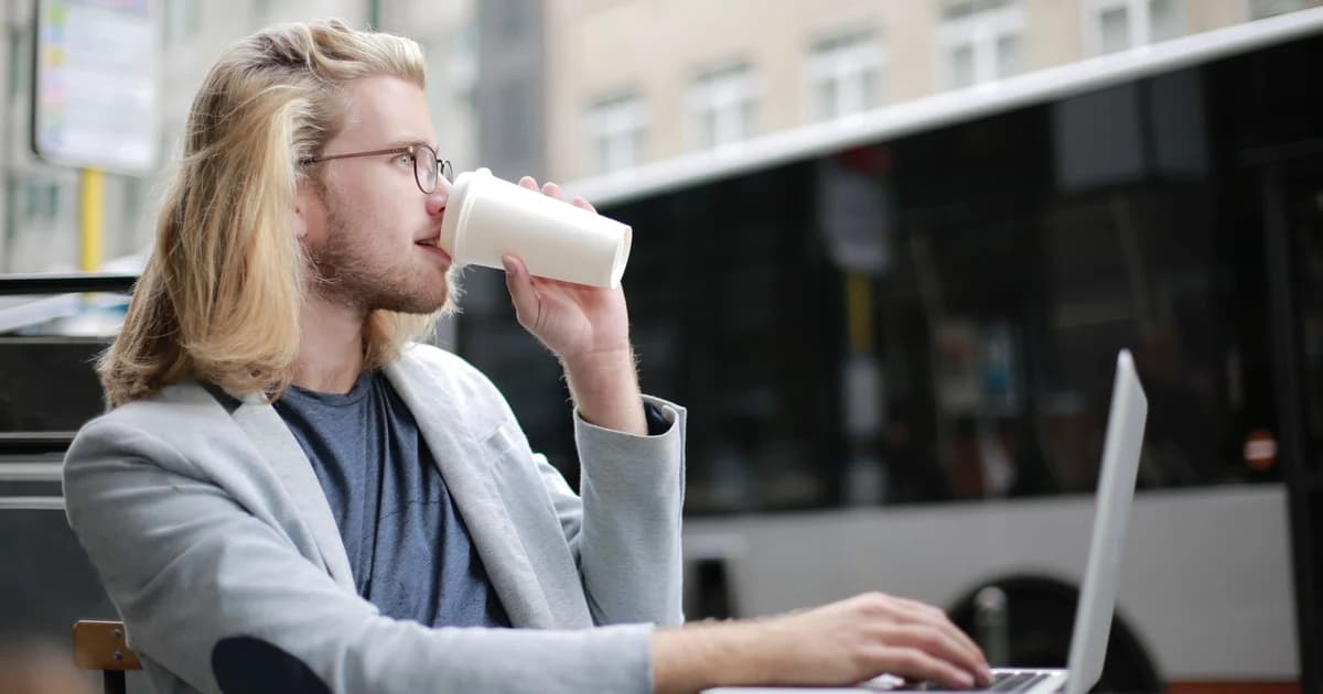 Peut-on faire un partage de connexion (Hotspot) avec une eSIM ? Guide Tethering (2026)
