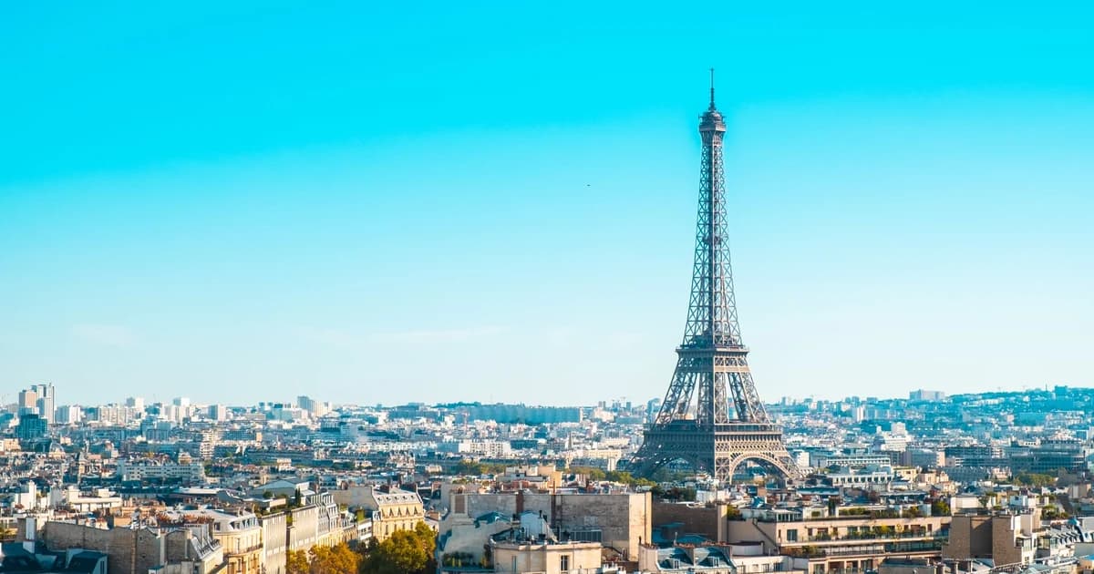 ヨーロッパ旅行におすすめのeSIMプラン比較：33カ国周遊・料金・設定ガイド (2026)